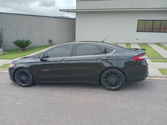 FORD FUSION 2.0 TITANIUM FWD 16V GASOLINA 4P AUTOMÁTICO FORD FUSION 2.0 TITANIUM FWD 16V GASOLINA 4P AUTOMÁTICO